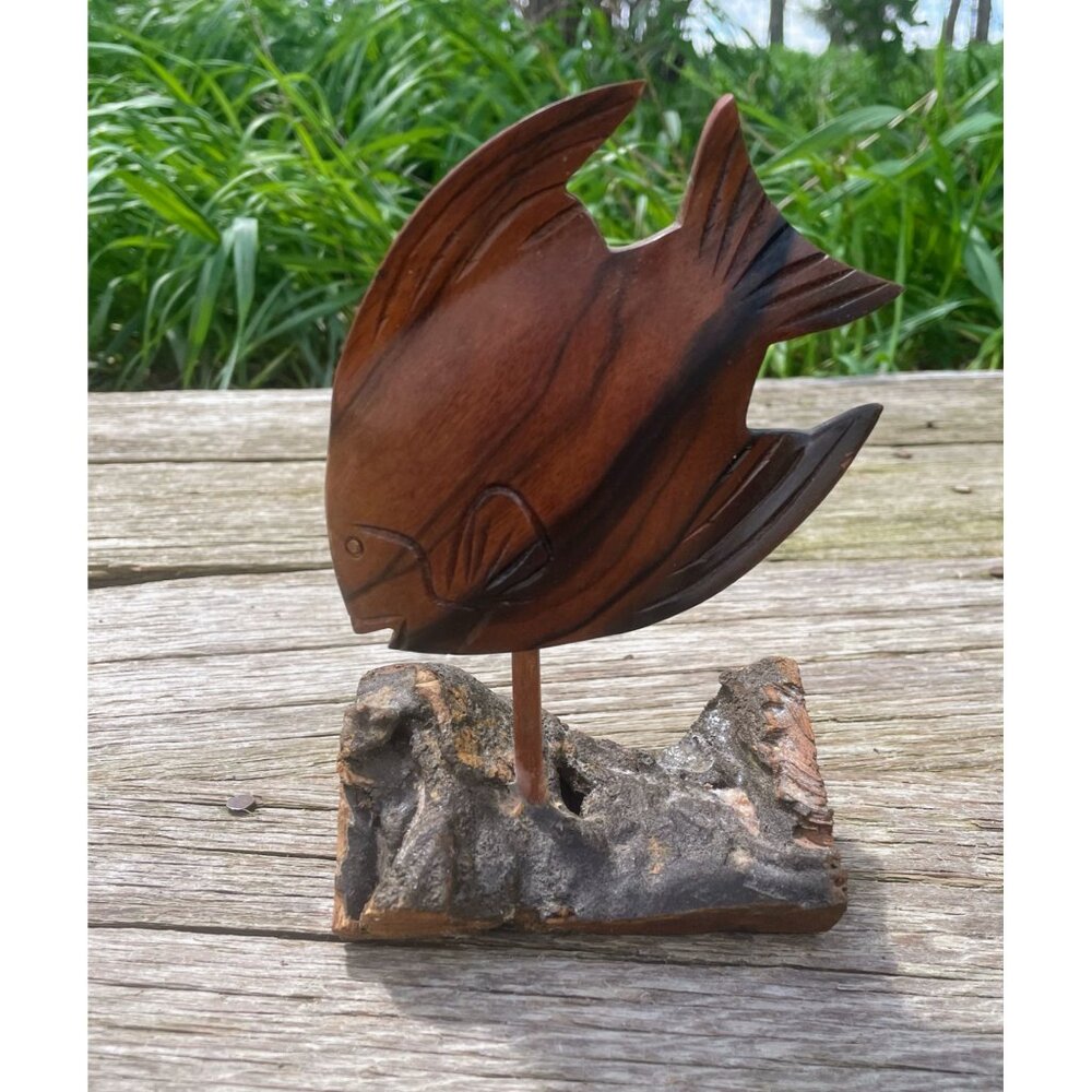 Vintage MCM Carved Wood Tropical Fish Sculpture on Drift Wood
